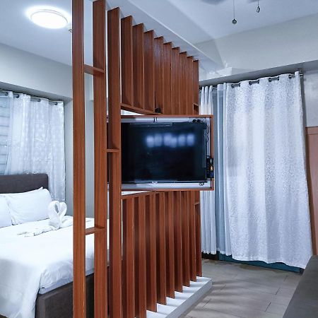 Affordable Two Palmtree Villas Near Naia3 Newport Boulevard Pasay City Extérieur photo
