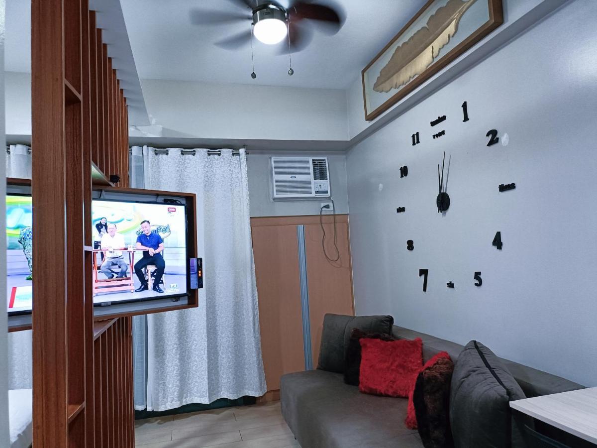 Affordable Two Palmtree Villas Near Naia3 Newport Boulevard Pasay City Extérieur photo